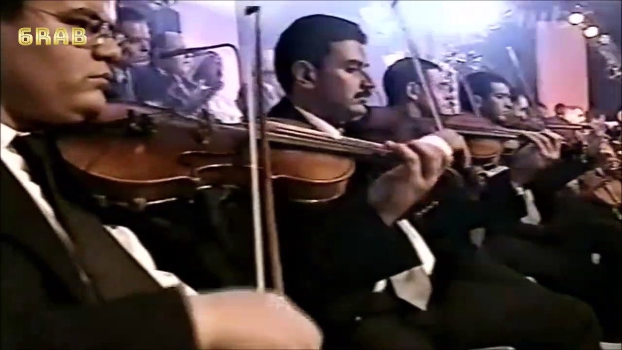 عبادي الجوهر / مالي في الطيب نصيب / مهرجان صيف جدة 21 اماسي 2000مb