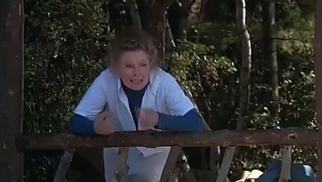 On Golden Pond (1981) - Trailer