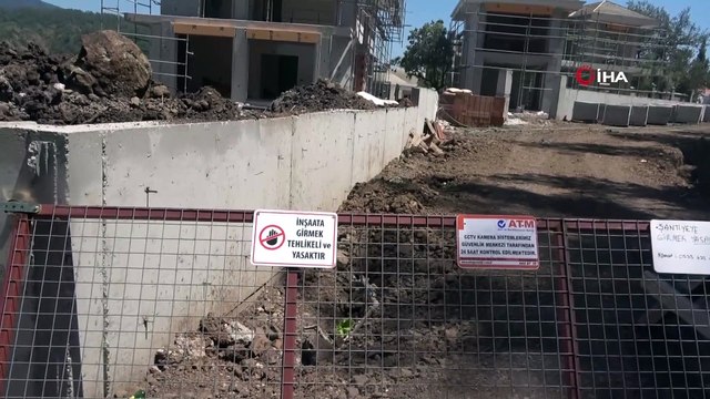 Yüksekten düşen 17 yaşındaki inşaat işçisi öldü, firma sahibi gözaltına alındı