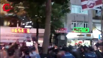 İstanbul’da gezi direnişi anmasına polis müdahalesi, muhabirimize darp