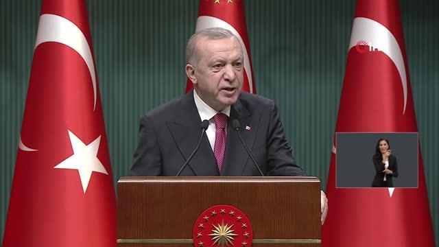 Cumhurbaşkanı Erdoğan: Haziran ayı boyunca sokağa çıkma sınırlamaları hafta içi ve cumartesi günü akşam 22.00 ile sabah 05.00 saatleri arasında...