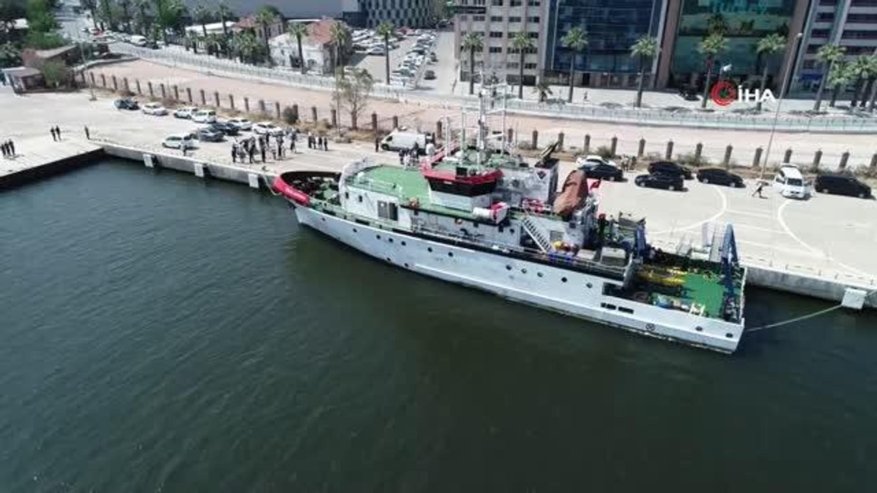 TÜBİTAK Marmara Araştırma Gemisi, deprem araştırma seferi için İzmir'den uğurlandı