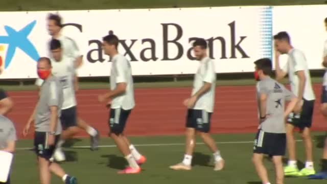 Primer entrenamiento de la selección absoluta de cara a la Eurocopa