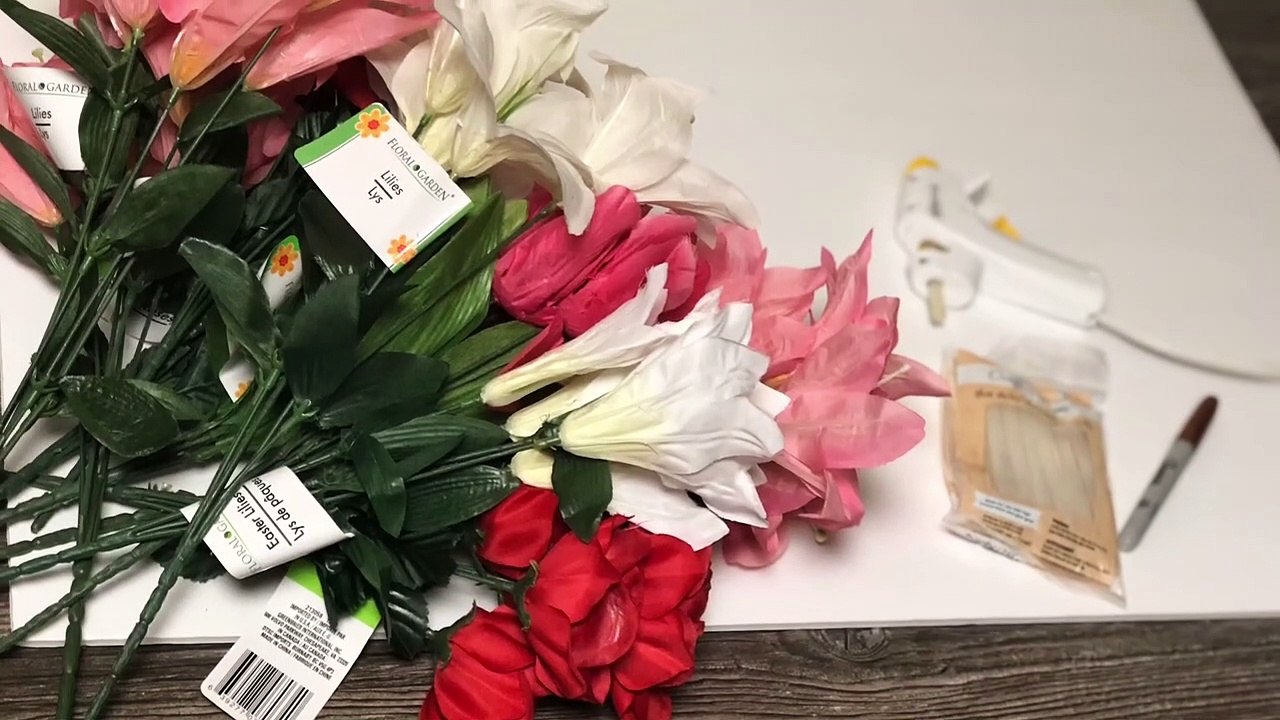 Diy Flower Wall / Backdrop ( Dollar Store Edition ) .. Save Your Money