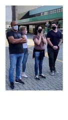 Fisioterapeuta internada na UTI com Covid-19 tem reencontro emocionante com a família