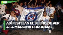 Afición del Cruz Azul festeja campeonato en el Ángel de la Independencia
