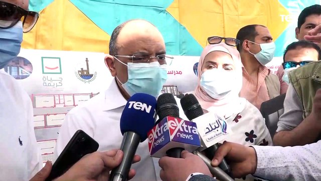 وزير التنمية المحلية ومحافظ القليوبية يتفقدان تطوير ورصف الطرق الداخلية للمنطقة الاستثمارية ببنها