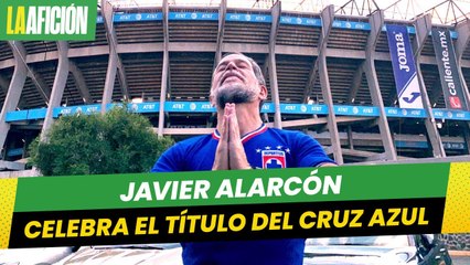 _¡Cruzazuleadas sus chin... madres!__ Javier Alarcón celebra el título del Cruz Azul