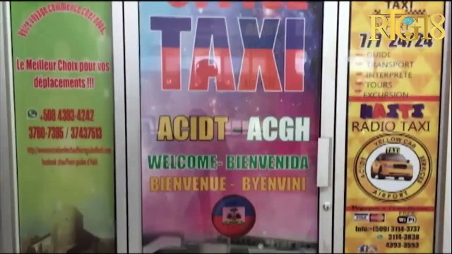 Aktivite yo ralanti nan ayopò Entènasyonal Toussaint Louverture akoz sitiyasyon politik peyi a.