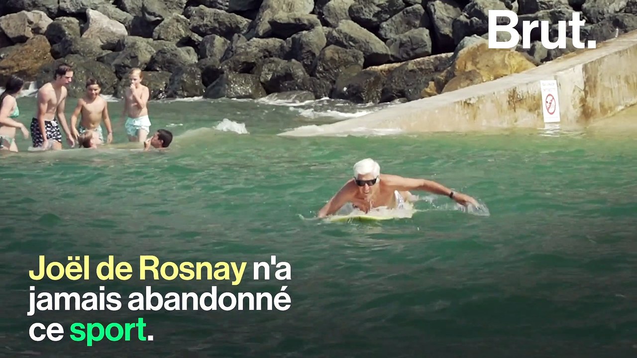 À 83 ans, Joël de Rosnay surfe encore