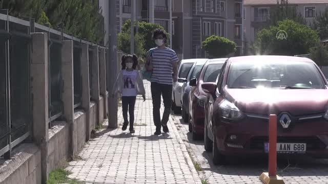 Kademeli normalleşme süreciyle okullarda yüz yüze eğitime başlandı