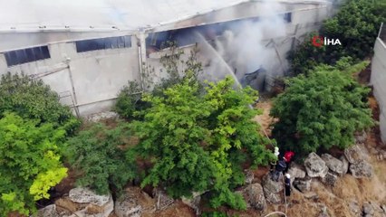 İplik fabrikasının pamuk deposu alevlere teslim oldu