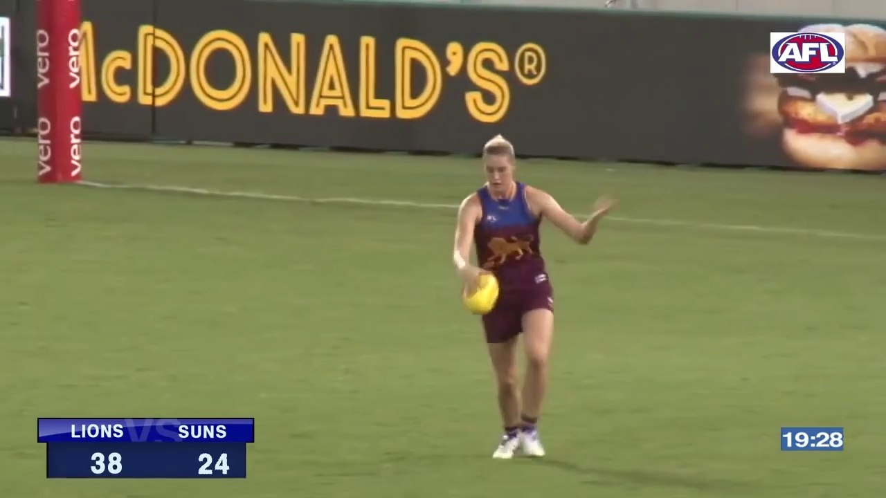 AUSSIE RULES - TAYLA SWIFT rewrites the macho playbook