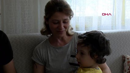 İZMİR DOĞUŞTAN İKİ KULAĞI OLMAYAN ALPEREN'İN SAĞLIĞINA KAVUŞMASI İÇİN 166 BİN DOLAR GEREKİYOR