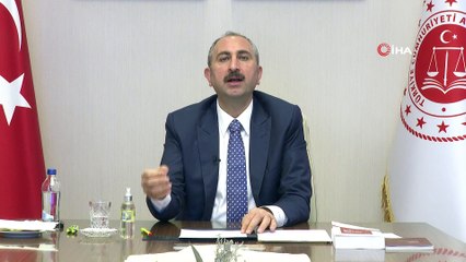 Bakan Gül: “Kimsenin hakim ve savcının yerine geçme yetkisi yoktur”