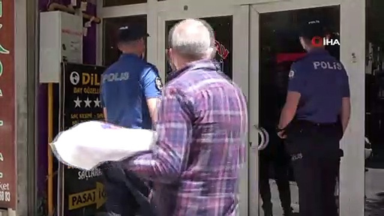 Eski meclis üyesi bıçakla ağır yaralandı