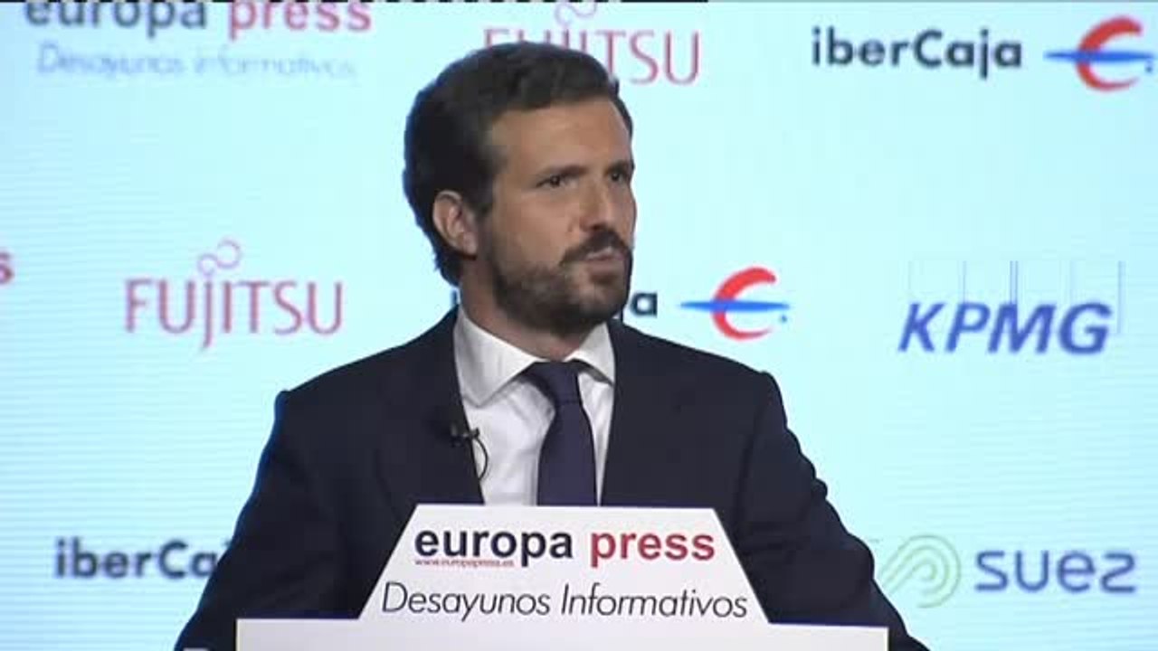 Casado sobre la manifestación de Colón: "Lo que me daría vergüenza es tener fotos con Bildu"