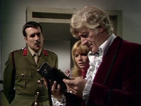 Doctor Who clásico Temporada 9 episodio 1 Day of the Daleks part 1 (subtítulos en español)