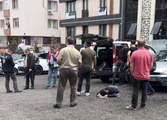 Bakırköy Adliyesi önünde meydana gelen silahlı saldırıda 2 kişi yaralandı