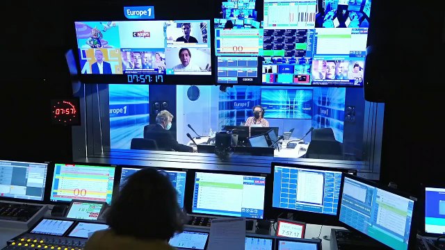 Ségolène Royal à Arnaud Montebourg : Unissons nos univers, faisons du miel de pingouin ! (Canteloup)