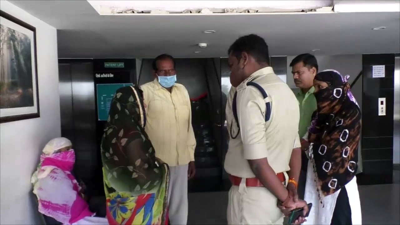 एसिड अटैक में गंभीर घायल नर्स ने तीन बत्ती स्थित निजी अस्पताल में अंतिम सांस ली