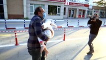 Enkazdan 91 saat sonra kurtarılan 3 yaşındaki Ayda Gezgin, tedavisinin ardından taburcu edildi - İZMİR
