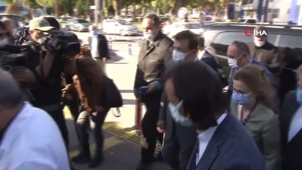 İmamoğlu: “Şehirlerimizi kimsenin burnunun kanamayacağı şekle getirmeliyiz”