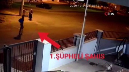 Hırsızlık yapıp taksiyle kaçtılar...O anlar kamerada