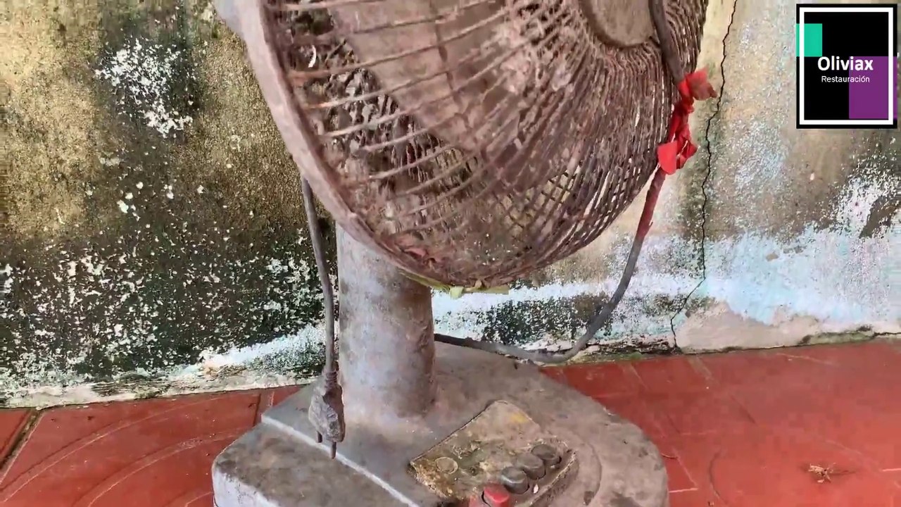 Restauración viejo ventilador de mesa oxidado