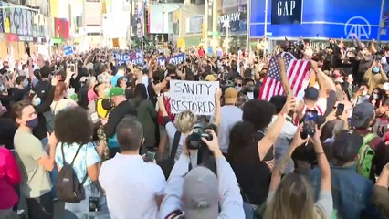 ABD'de halk Biden'ın zaferini kutluyor