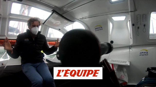 Charlie Dalin présente le cockpit d'Apivia - Voile - Vendée Globe