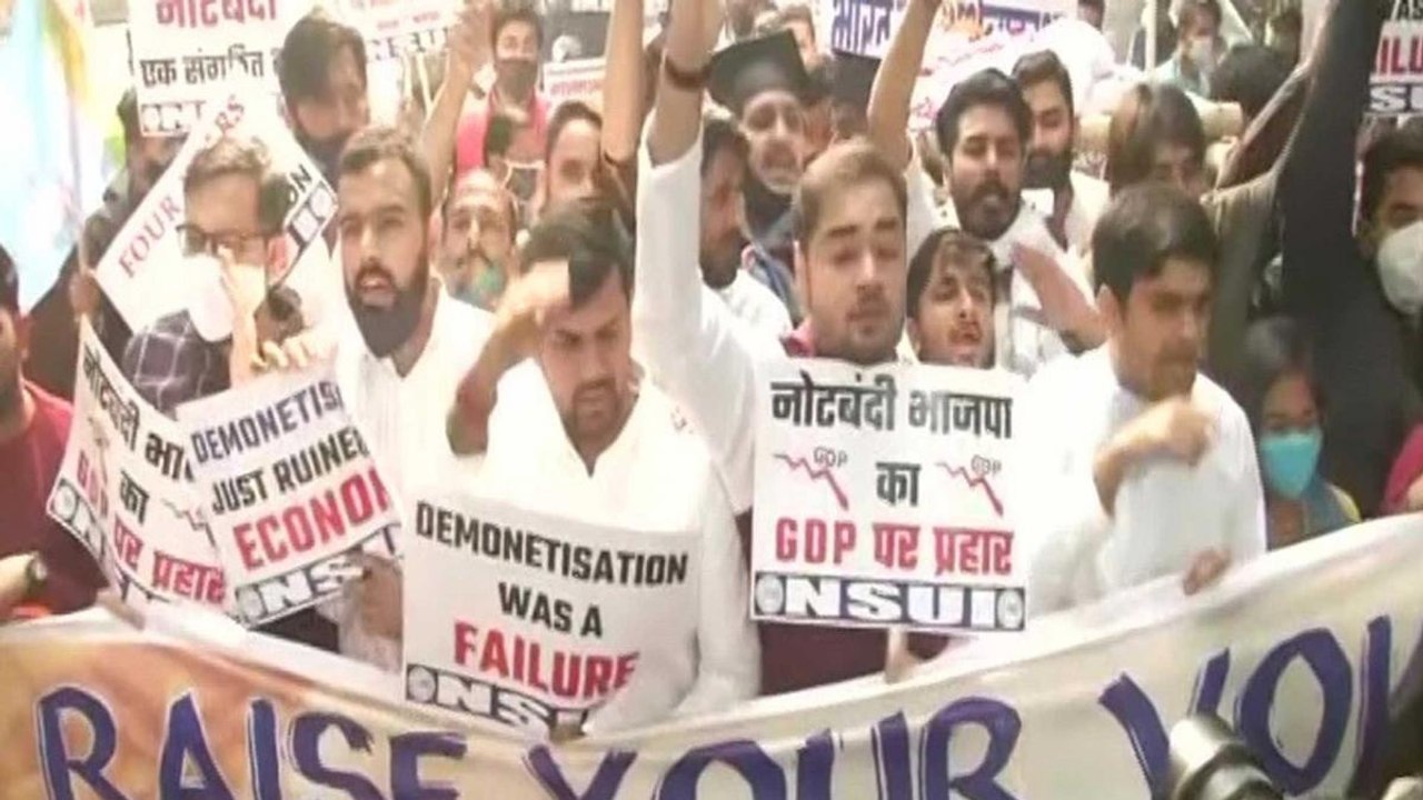 4 years of Demonetization: NSUI stages protest at RBI office