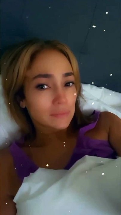 Jennifer Lopez pleure des larmes de joie après l'élection de Joe Biden.