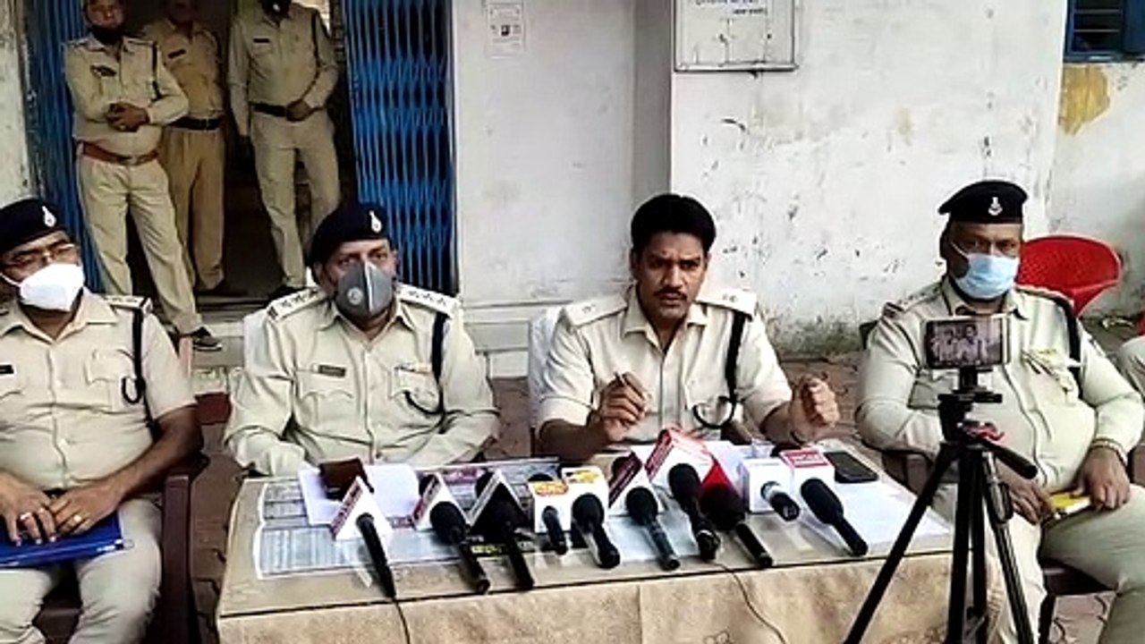प्रेम प्रसंग के चलते हुई थी युवक की हत्या