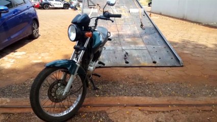 Télécharger la video: Moto furtada em Lindoeste é localizada em ação da Polícia Militar