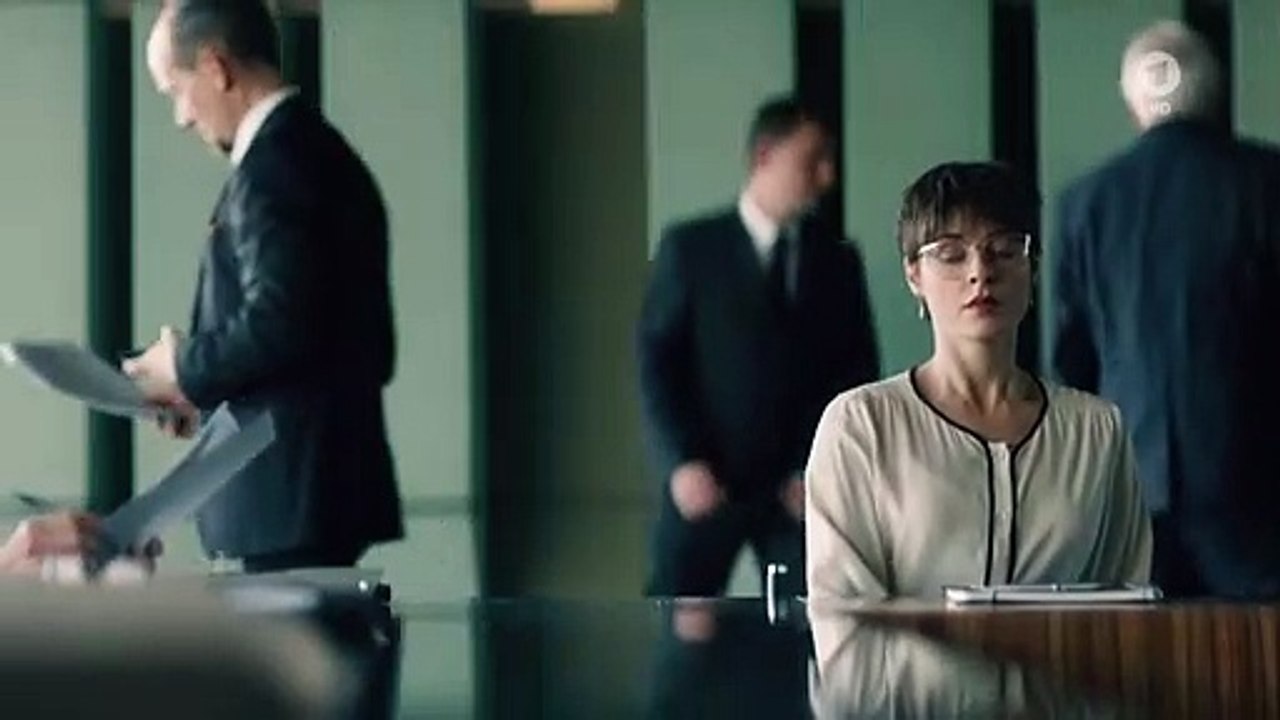 Katharina Nesytowa - Die Diplomatin-Tödliches Alibi (2020)