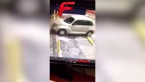 3 gamins volent la voiture de leurs parents.. et la plantent dans un mur