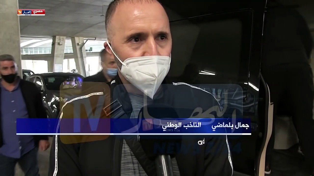 Belmadi : "Laribi mérite une convocation"