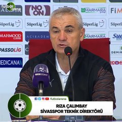 Rıza Çalımbay: "Hakem arkadaşlar elini kolunu sallayarak geçip gidiyor"