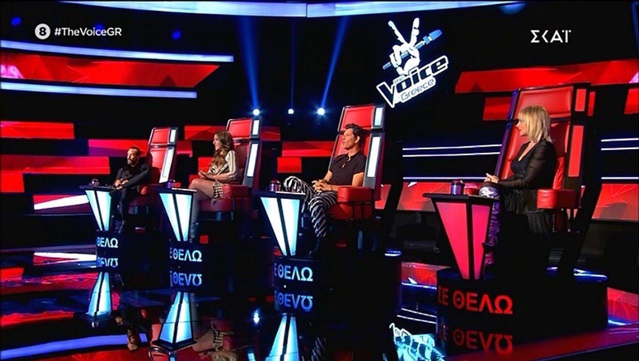 The Voice: «Πάγωσε» ο Μουζουράκης μόλις την είδ...