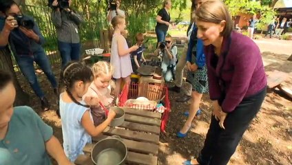 NSW government extends free pre-school scheme