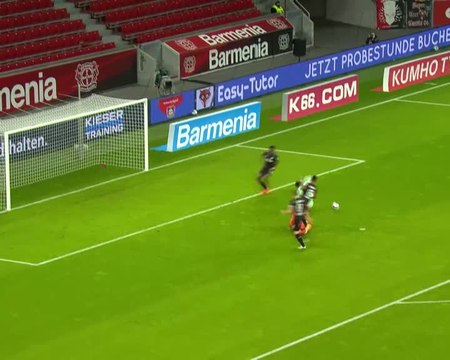 Leverkusen see off Gladbach after seven goal thriller