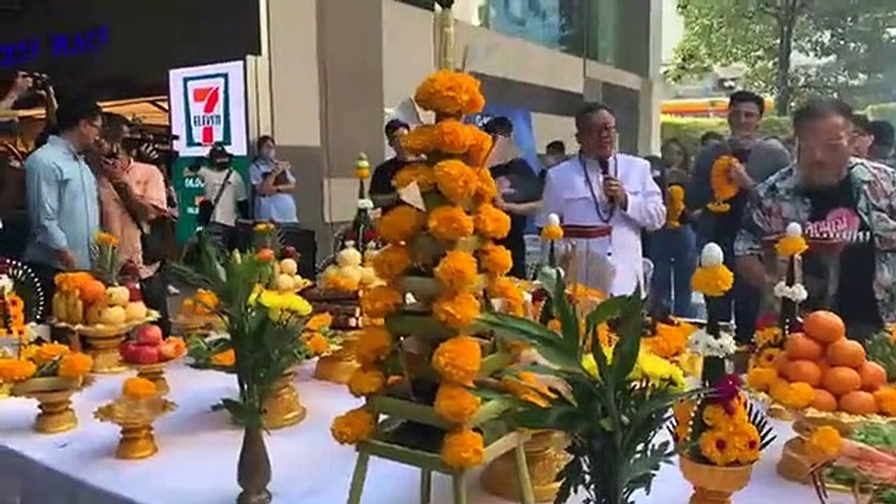 บวงสรวงละครเรื่อง “คุณแม่มาเฟีย” นำโดยนักแสดง ม...