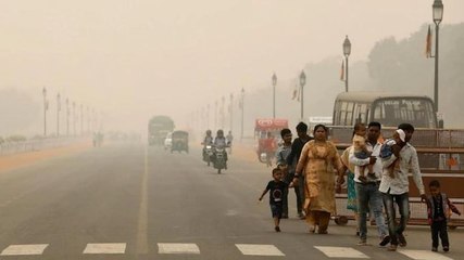 Delhi smog: AQI in capital remains severe for third day