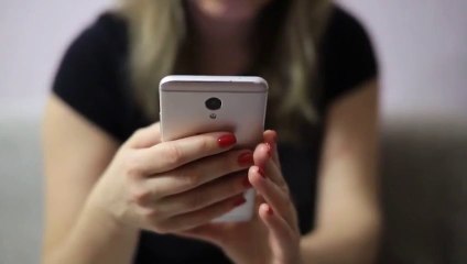 Trabajadora de Walmart renuncia a su trabajo con megáfono y se vuelve viral