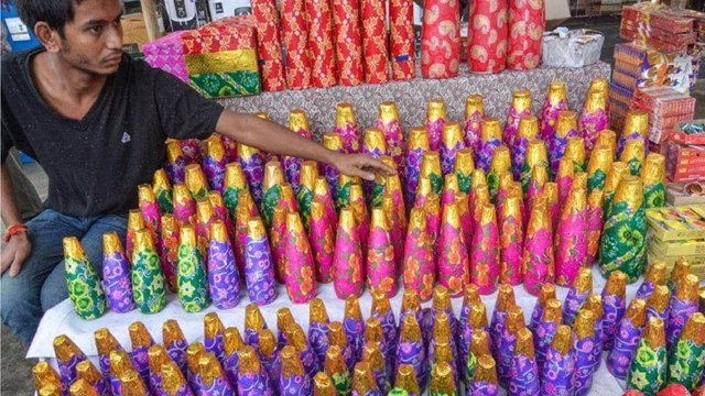 NGT pronounces ban on firecrackers in Delhi-NCR till Nov 30