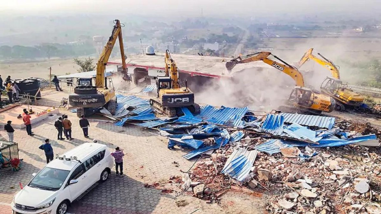 MP: 'Computer Baba' illegal construction demoli...
