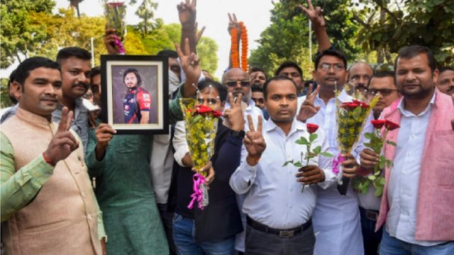 Tejashwi Yadav turns 31: Here's how RJD workers celebrate