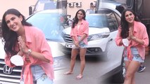 Sara Ali Khan ने Media के सामने दिया 'नमस्ते वाला Pose', Viral हुआ Video | Boldsky