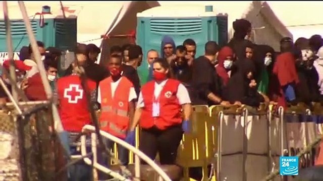 Canary Islands raises alarm over refugee arrivals